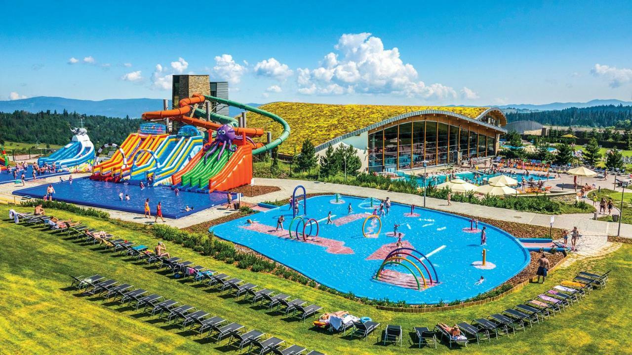 Pod Tatrami 2 - Swietna Lokalizacja, Obok Przystanku Ski Busa Oraz Restauracji, Duzy Parking بيالكا تاترزانسكا المظهر الخارجي الصورة